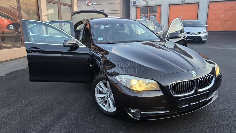 BMW 520 2.0 D  N A V I G