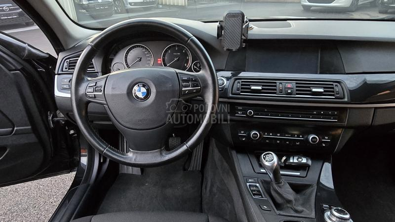 BMW 520 2.0 D  N A V I G