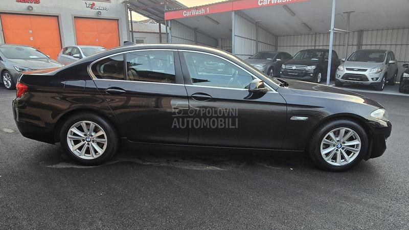 BMW 520 2.0 D  N A V I G