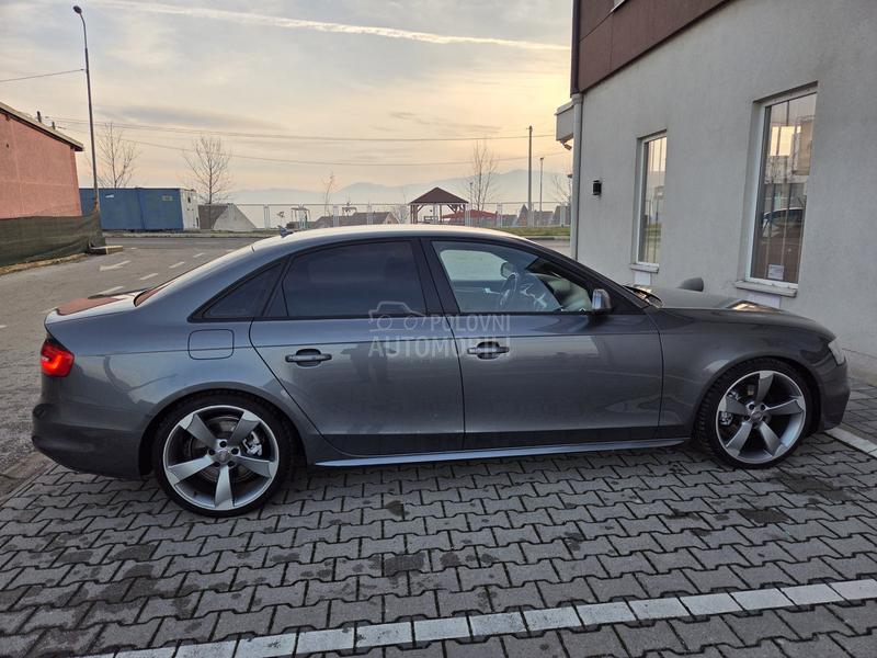 Audi A4 QUATTRO S LINE