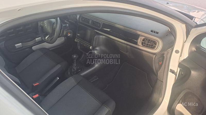 Citroen C3 1.5 BLU NAV LED 8 MM