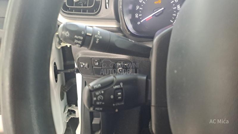 Citroen C3 1.5 BLU NAV LED 8 MM