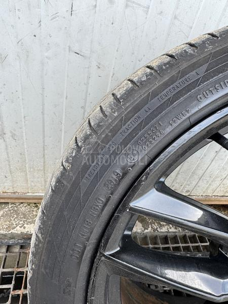 Continental 235/40 R19 Letnja