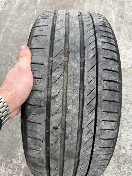 Continental 235/40 R19 Letnja