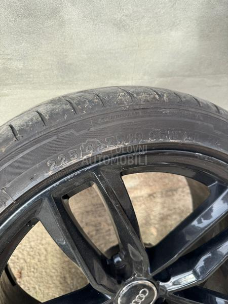 Ostalo 225/45 R19 Letnja