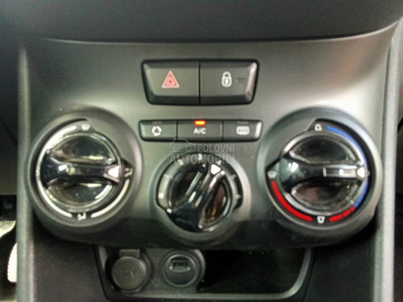 Peugeot 208 7,7,0,0,0 k,m