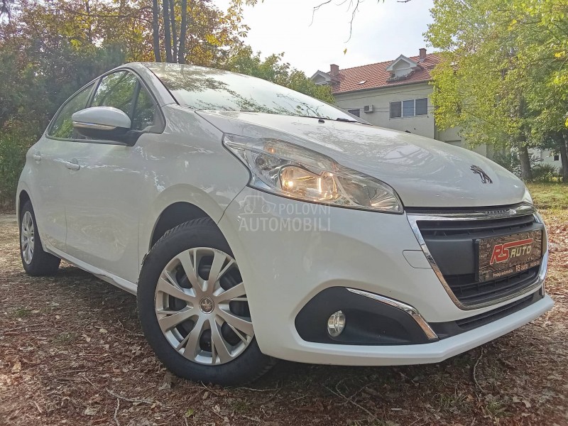 Peugeot 208 7,7,0,0,0 k,m