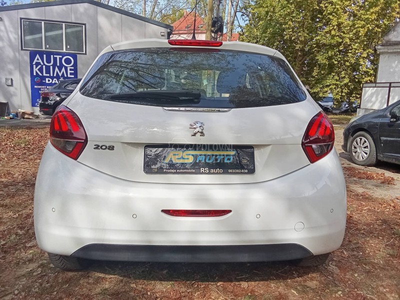 Peugeot 208 7,7,0,0,0 k,m