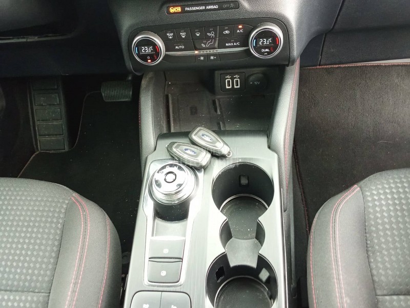 Ford Kuga 1,5eko St line