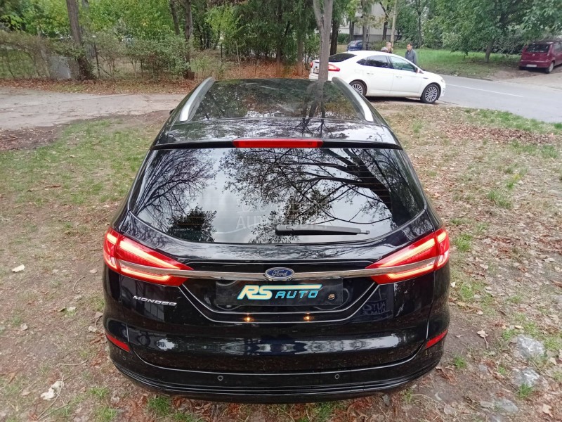 Ford Mondeo 2,0tdci titanium