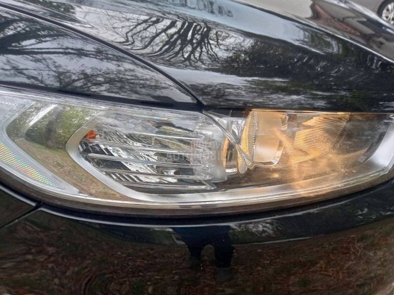 Ford Mondeo 2,0tdci titanium