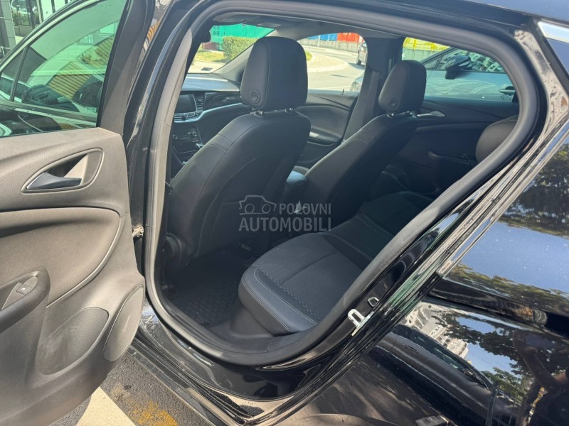 Opel Astra K COSMO AUT.  rata 137