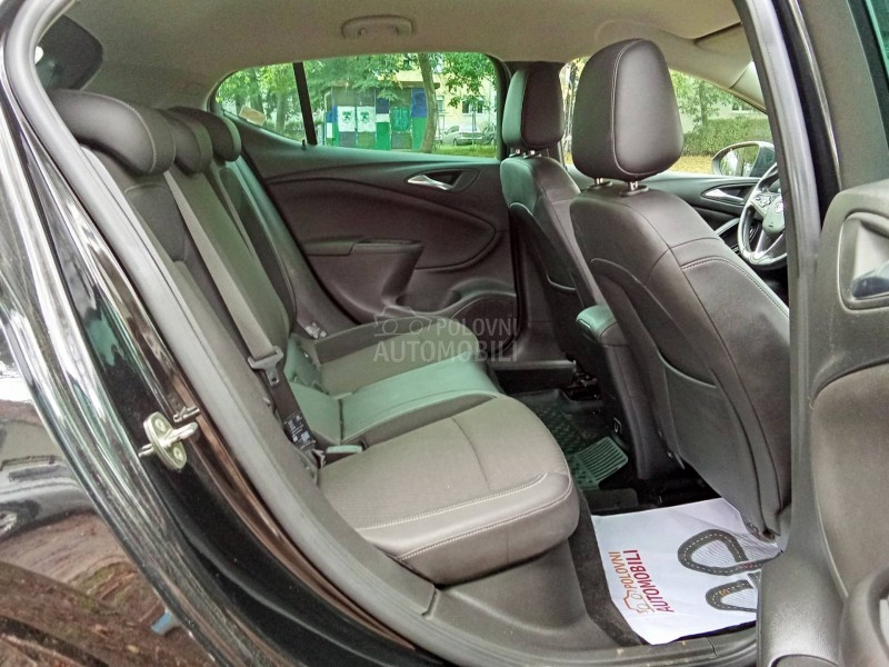 Opel Astra K COSMO AUT.  rata 137