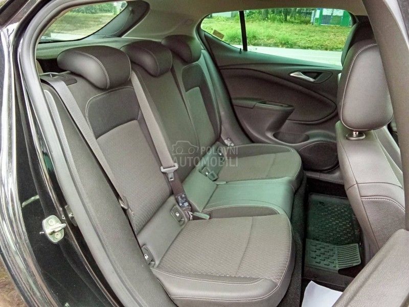 Opel Astra K COSMO AUT.  rata 137