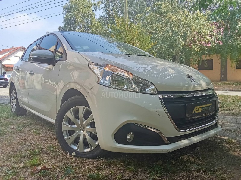 Peugeot 208 8,5,0,0,0.k.m
