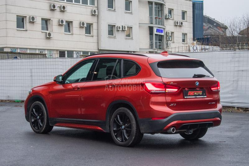 BMW X1 BMV X1 XDRIVE25E 5D