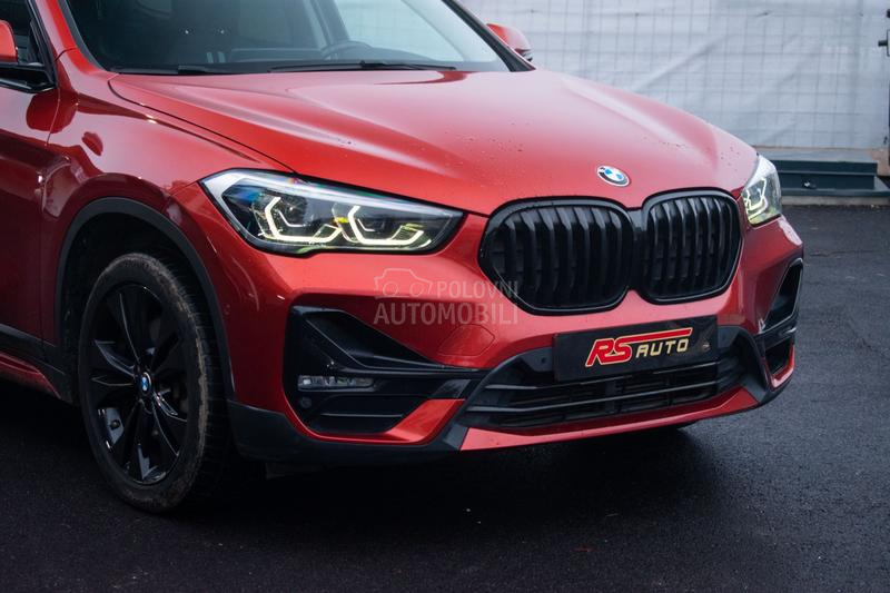 BMW X1 BMV X1 XDRIVE25E 5D