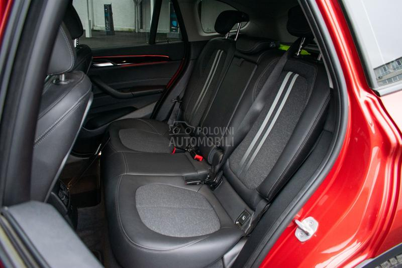 BMW X1 BMV X1 XDRIVE25E 5D