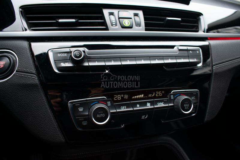 BMW X1 BMV X1 XDRIVE25E 5D