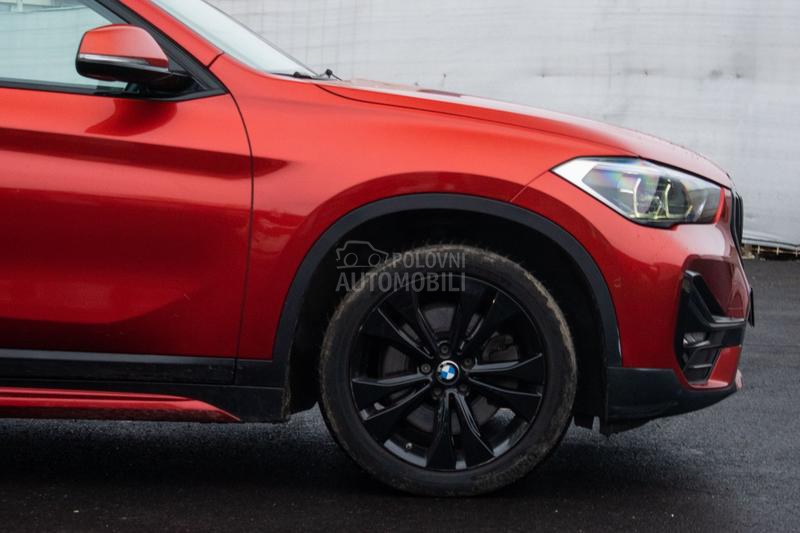 BMW X1 BMV X1 XDRIVE25E 5D