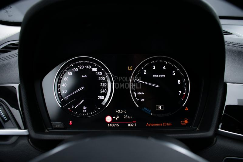 BMW X1 BMV X1 XDRIVE25E 5D