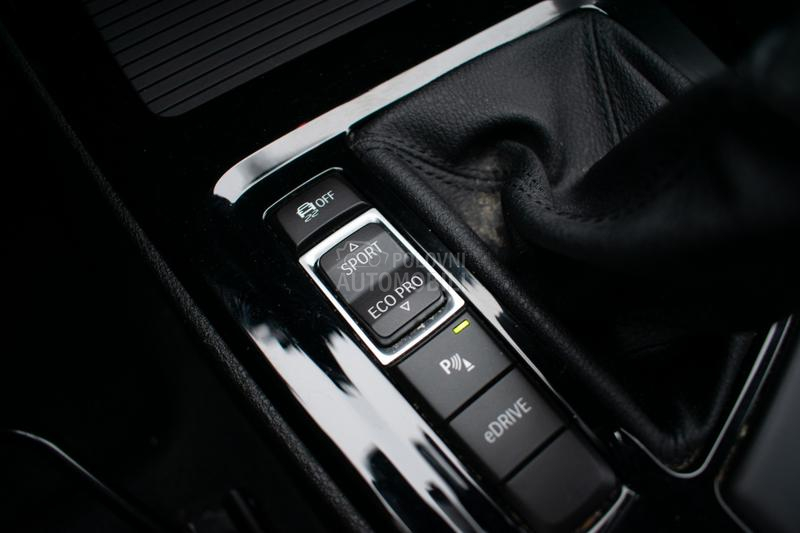 BMW X1 BMV X1 XDRIVE25E 5D