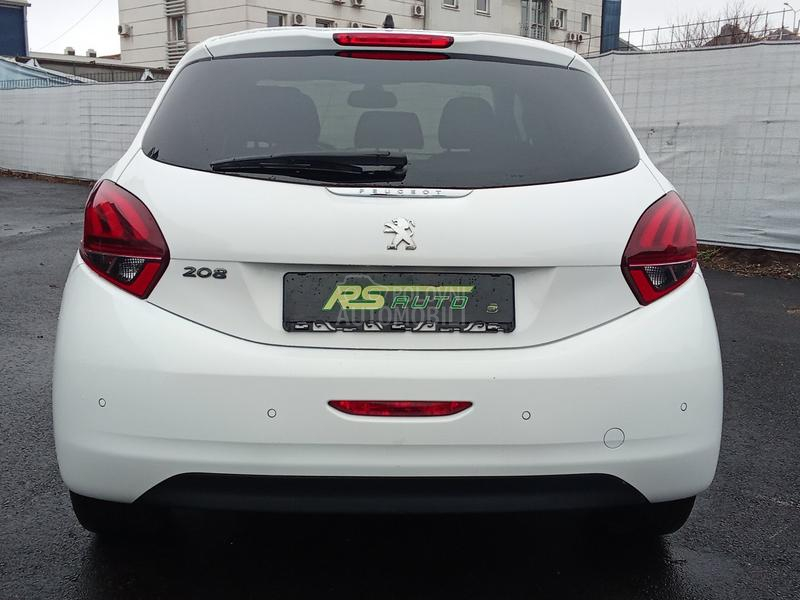 Peugeot 208 ALLURE