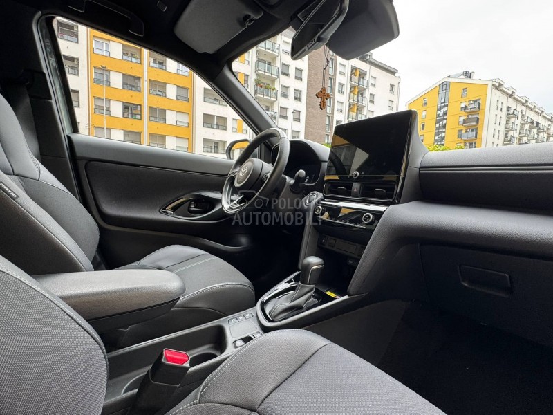Toyota Yaris Cross 1,5 GR SPORT
