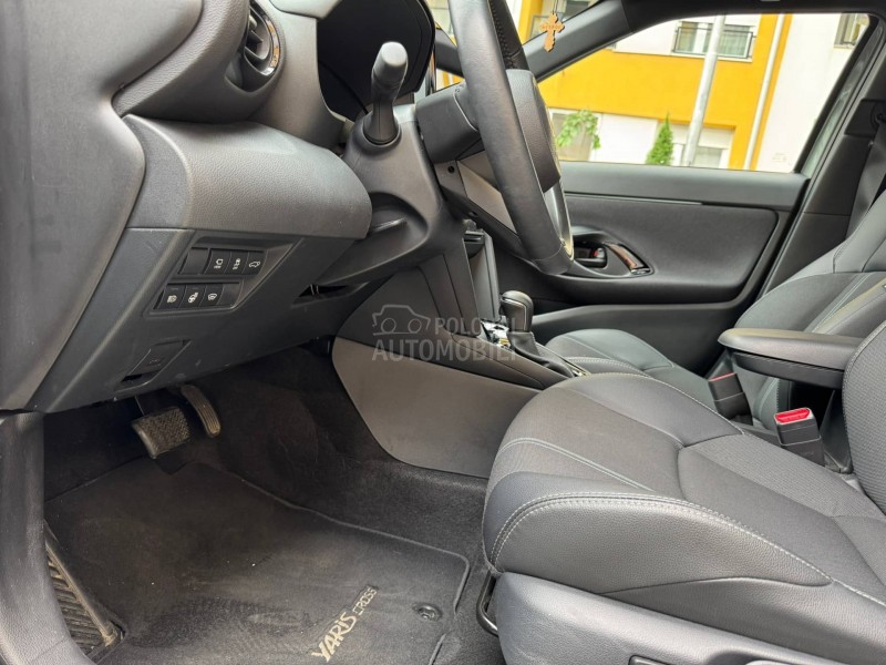 Toyota Yaris Cross 1,5 GR SPORT