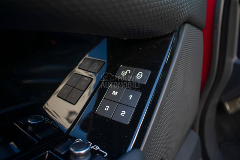 Land Rover Range Rover Velar R DYNAMIC-S PANO