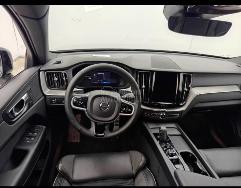 Volvo XC60 R Design restyling