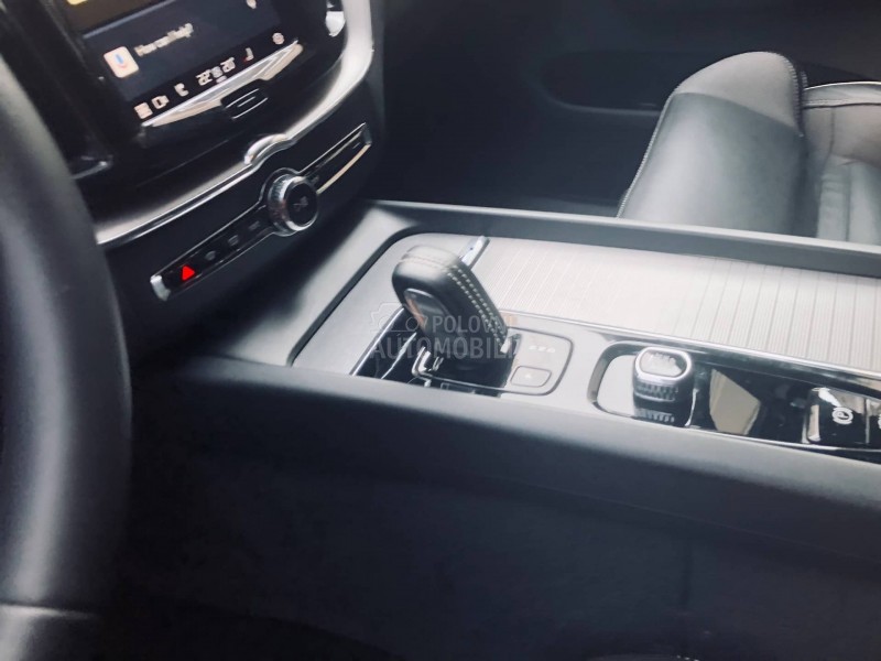 Volvo XC60 R Design restyling