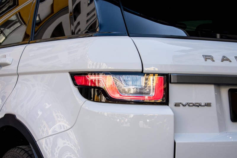 Land Rover Range Rover Evoque 2,0D rata 200e