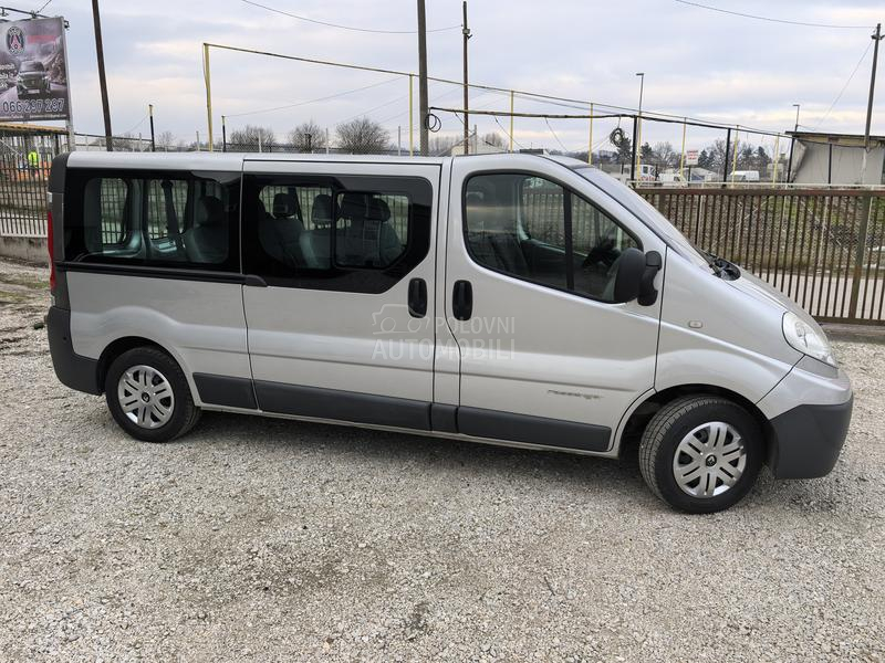 Renault Trafic Passenger
