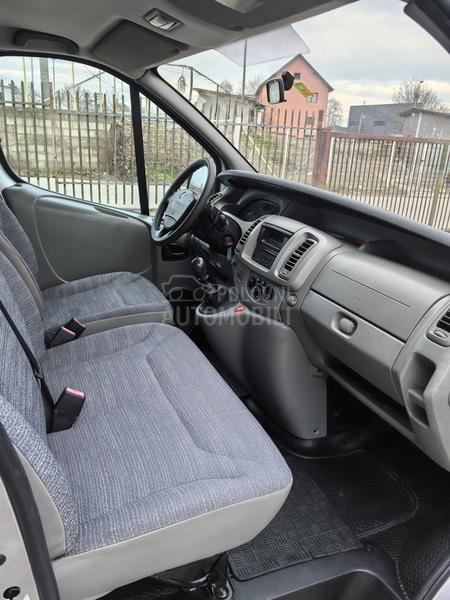 Renault Trafic Passenger