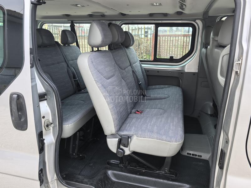 Renault Trafic Passenger