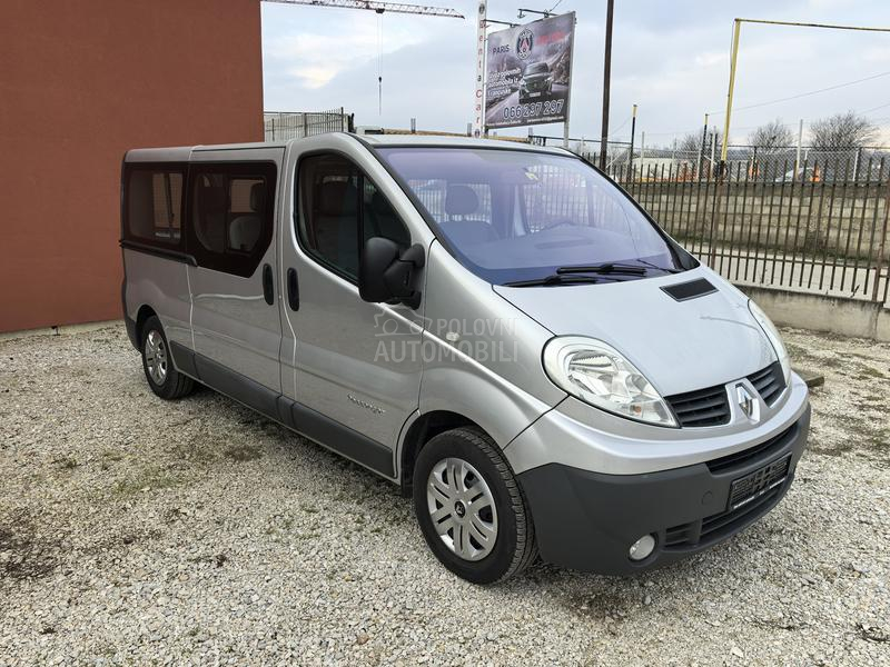 Renault Trafic Passenger