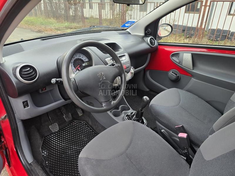 Peugeot 107 1.0B