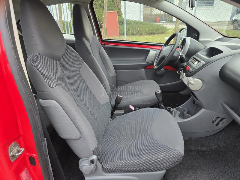 Peugeot 107 1.0B