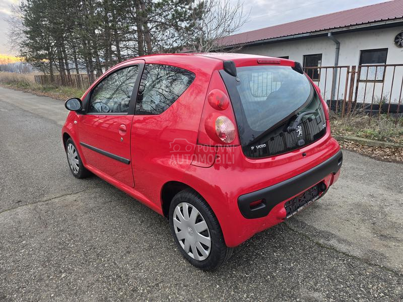 Peugeot 107 1.0B