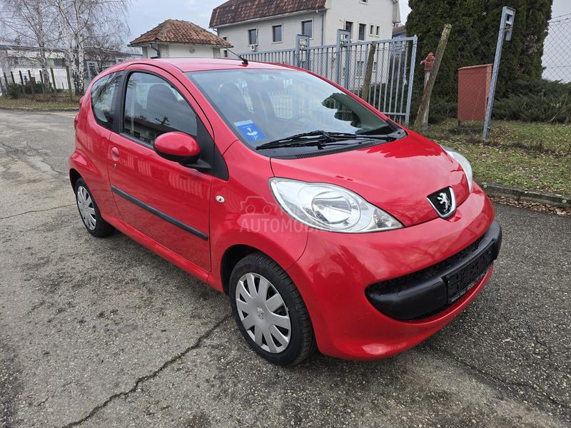 Peugeot 107 1.0B
