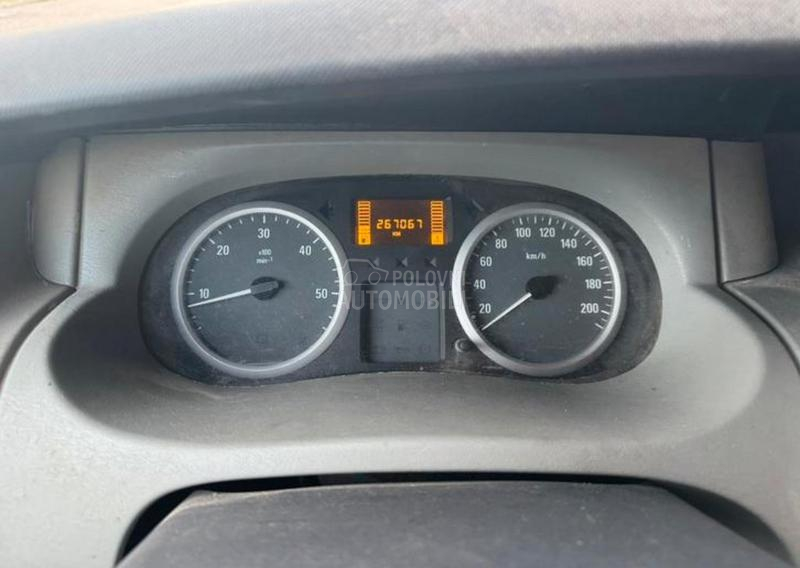 Opel Vivaro 2.0dci klima 114hp