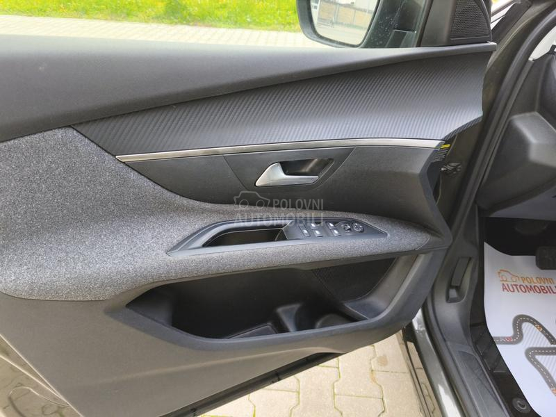 Peugeot 5008 1.5 BlueHdi/AUTOM