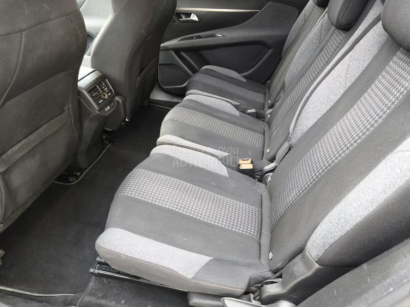 Peugeot 5008 1.5 BlueHdi/AUTOM