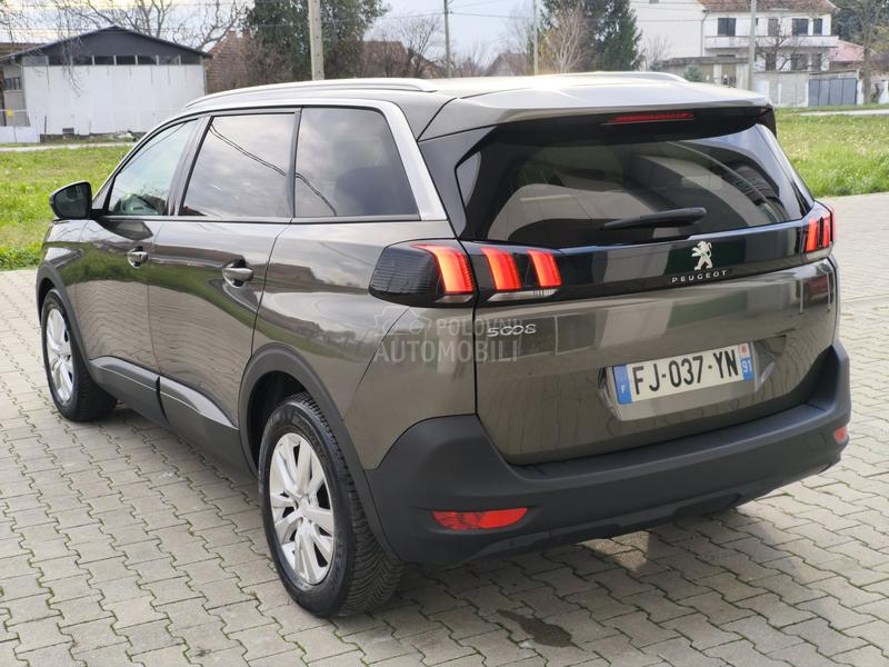 Peugeot 5008 1.5 BlueHdi/AUTOM