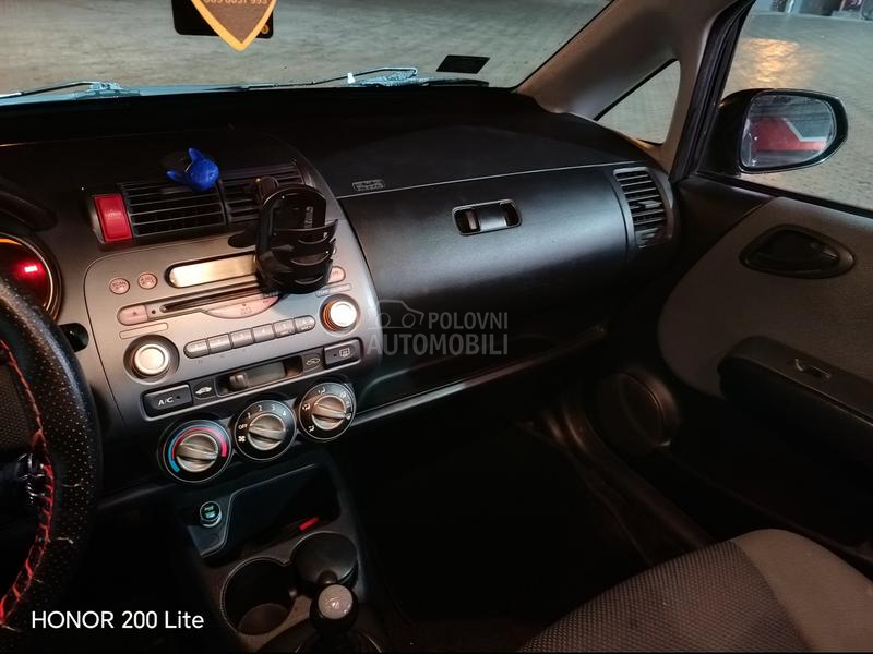 Honda Jazz 1.3