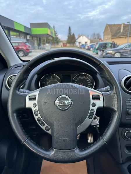 Nissan Qashqai Tekna/4x4