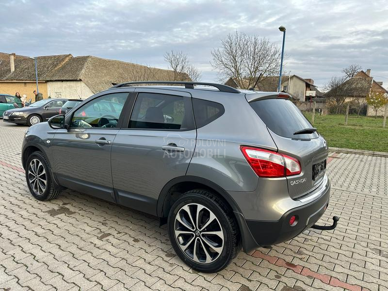 Nissan Qashqai Tekna/4x4