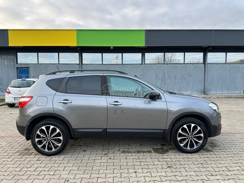 Nissan Qashqai Tekna/4x4