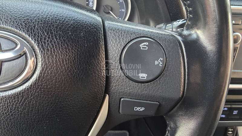 Toyota Auris 1.4 D-4D N A V